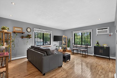 305-3844 Nicollet Ave, Minneapolis, MN, 55409-1596 | Card Image