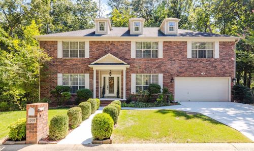1307 River Oaks, Benton, AR, 72019-1843 | Card Image