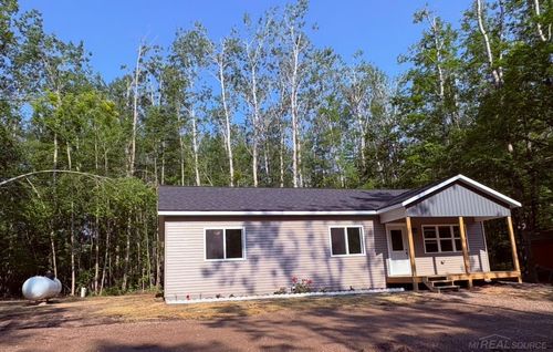 6362 Wilderness Dr, Mancelona, MI, 49659 | Card Image