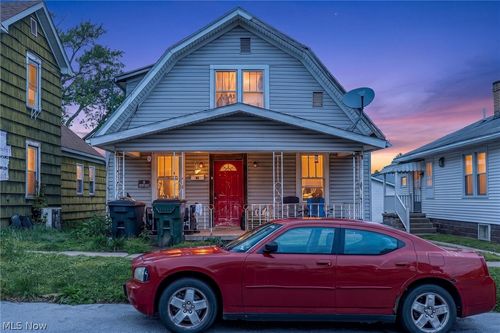 217 Hunts Ave, Barnesville, OH, 43713-1345 | Card Image