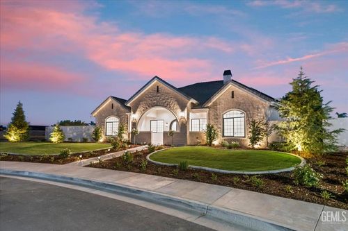 3128 Cavalcade Way, Bakersfield, CA, 93314-8257 | Card Image
