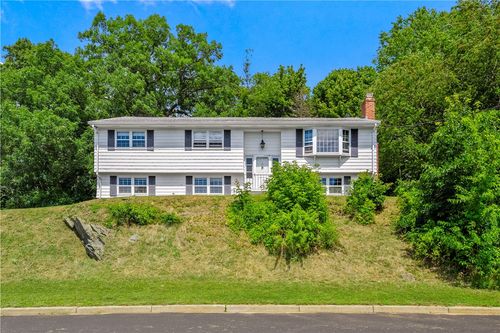5 Allan Dr, Lincoln, RI, 02865-2304 | Card Image
