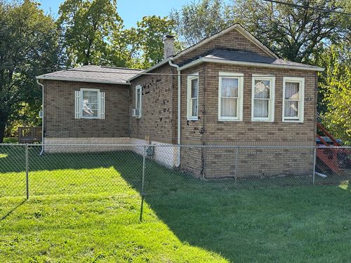 1611 Indian Ave, Aurora, IL, 60505-3139 | Card Image