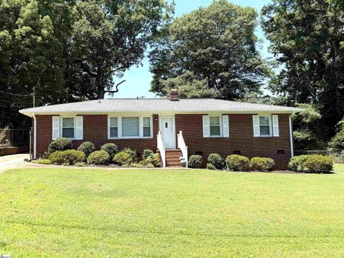 13 Lynhurst Dr, Greenville, SC, 29611-5720 | Card Image
