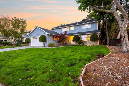 2713 Comstock Cir, Belmont, CA, 94002-2904 | Card Image