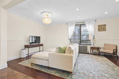 c3-2235 75th Street, New York, NY, 11370 | Card Image