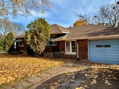 70 Else St, House other with 2 bedrooms, 2 bathrooms and 5 parking in Saint Catharines ON | Image 2