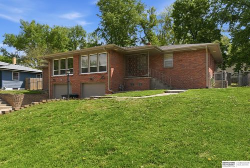 2501 and 2503 S 49th St, Omaha, NE, 68106-3235 | Card Image