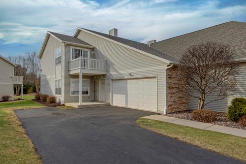 30-1474 Sienna Xing, Janesville, WI, 53546-3747 | Card Image