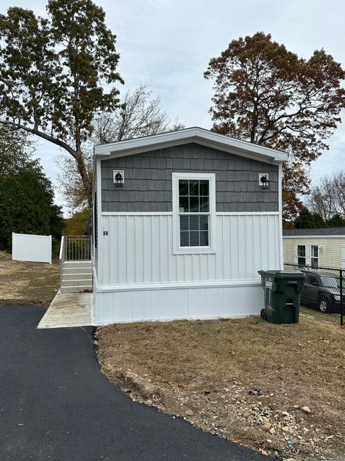 lot-58-435 High St, Mystic, CT, 06355-1727 | Card Image