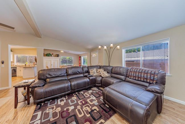 58 - 39737 Road 274, House other with 3 bedrooms, 0 bathrooms and null parking in Bass Lake CA | Image 14