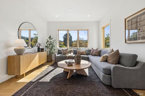 3-709 C St, San Rafael, CA, 94901-3813 | Card Image