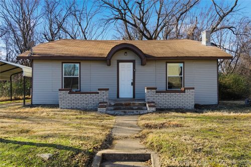 521 S 7th St, Muskogee, OK, 74401-7536 | Card Image