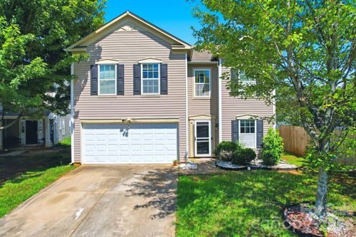 4411 Palustris Ct, Charlotte, NC, 28269-2336 | Card Image