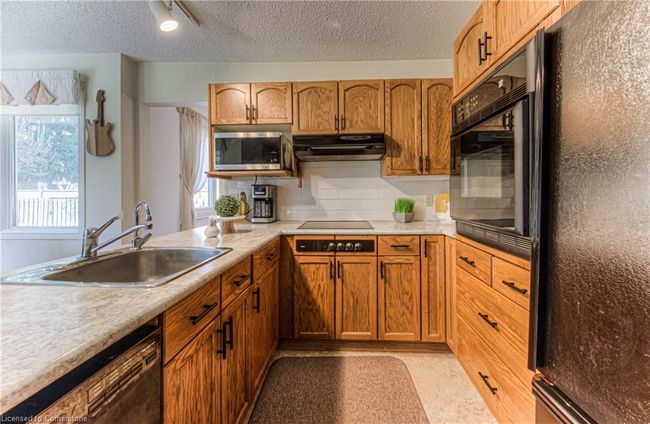 422 Forestlawn Rd, House other with 3 bedrooms, 3 bathrooms and 6 parking in Waterloo ON | Image 20