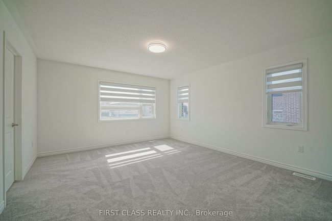 1475 Mockingbird Sq, House other with 4 bedrooms, 4 bathrooms and 2 parking in Pickering ON | Image 19