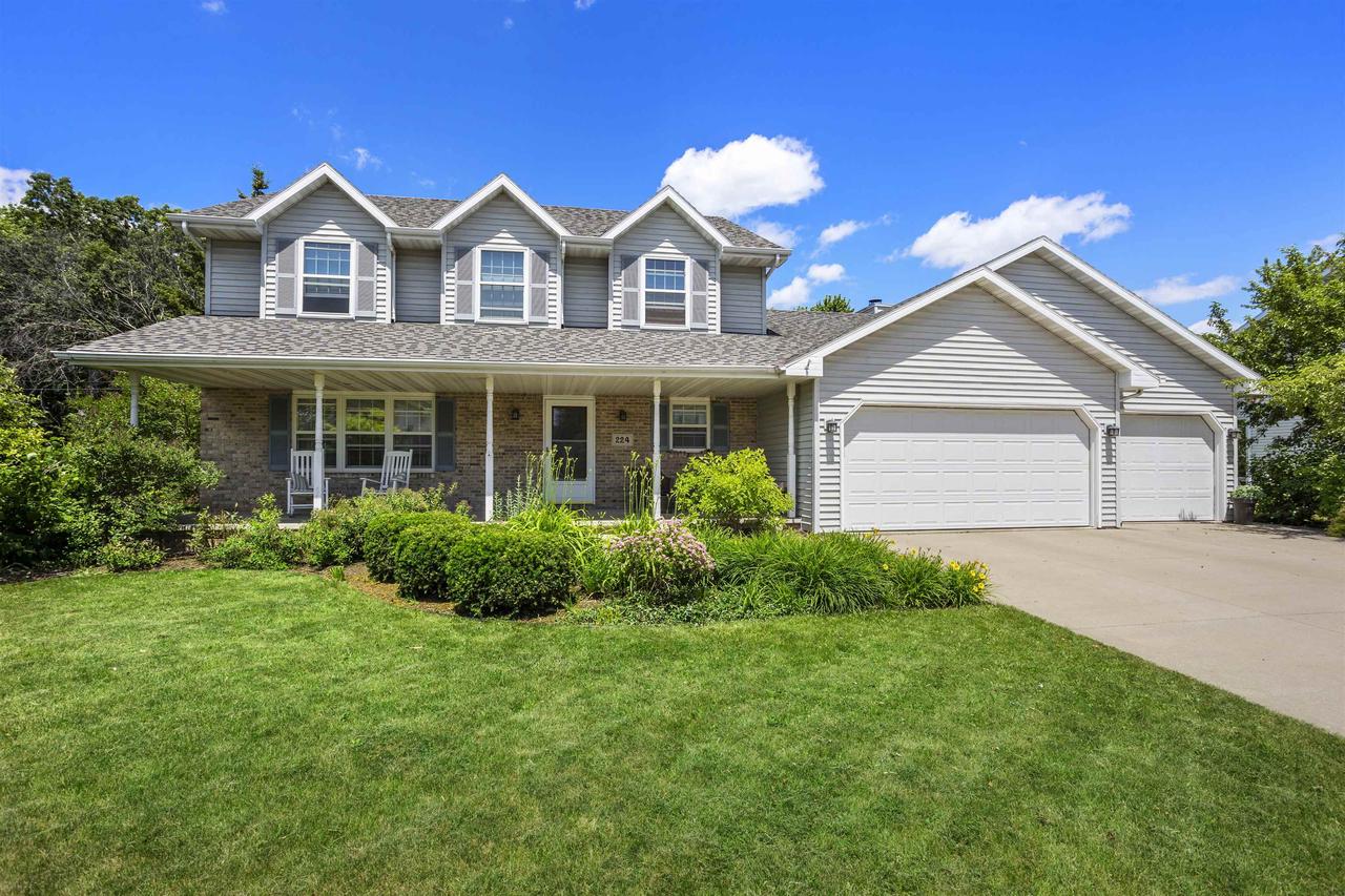 Kraft St, Neenah, WI 54956