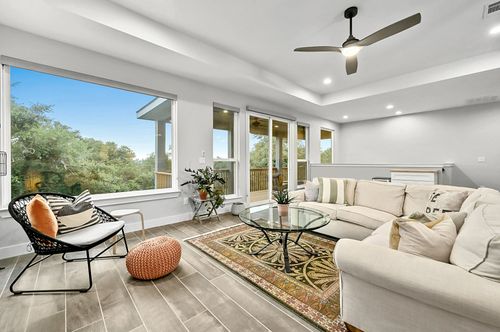 21201 Norris Cv, Lago Vista, TX, 78645-2144 | Card Image