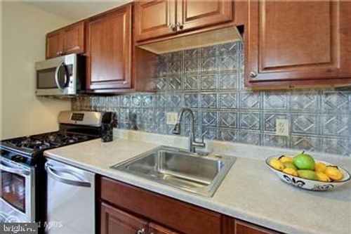 apt-310-3515 Washington Blvd, ARLINGTON, VA, 22201-4525 | Card Image