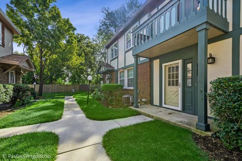 0-111 Lindenwood Ct, Vernon Hills, IL, 60061-2307 | Card Image