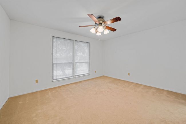 9818 Amberton Pkwy, Townhouse with 3 bedrooms, 3 bathrooms and null parking in Dallas TX | Image 23