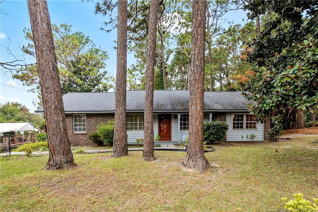 1814 Wendover Drive, Sold in Fayetteville Zoocasa