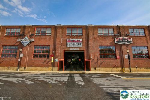 205-11 W 2nd St, BETHLEHEM, PA, 18015-1282 | Card Image