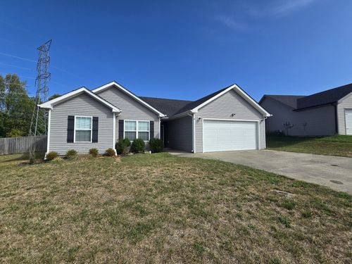 2106 Trophy Trce, Clarksville, TN, 37040-6272 | Card Image