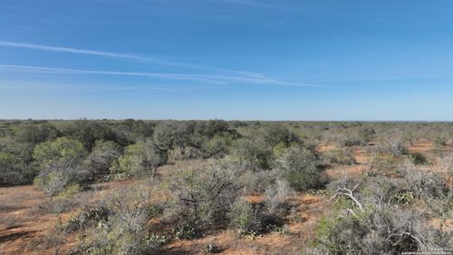 001 County Road 307, Jourdanton, TX, 78026 | Card Image