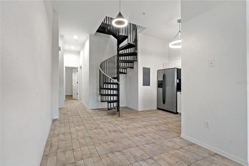 unit-213-2002 E 5th Ave, TAMPA, FL, 33605-5237 | Card Image