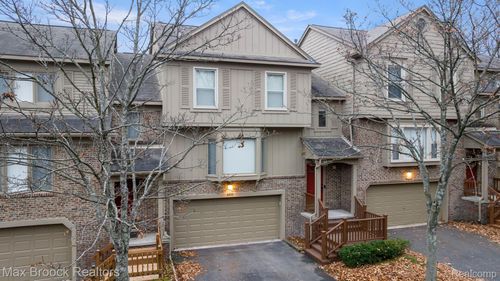 6322 Aspen Ridge Blvd, West Bloomfield, MI, 48322-4433 | Card Image