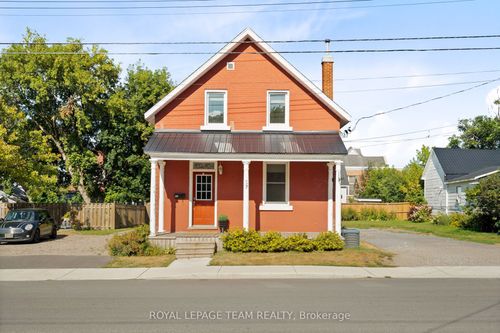 57 Lochiel St S, Renfrew, ON, K7V1W4 | Card Image