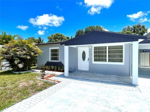 310 Sw 10th St, Fort Lauderdale, FL, 33315-1214 | Card Image
