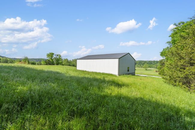 Large Building | Image 10