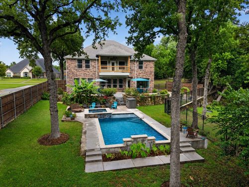 308 Familia Ct, Azle, TX, 76020-4070 | Card Image