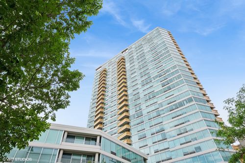 apt-2710-1720 Maple Ave, Evanston, IL, 60201-7011 | Card Image