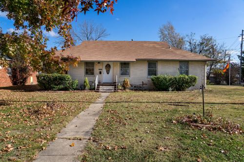 400 E St Nw, Miami, OK, 74354-4410 | Card Image