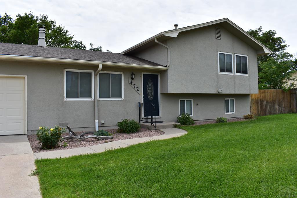Clarion Dr, Pueblo, CO 81007