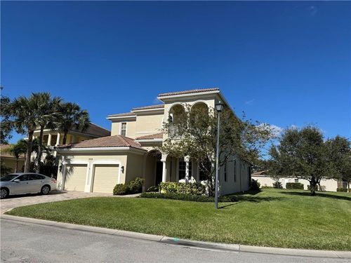 3318 Burlington Pl Sw, Vero Beach, FL, 32968-6722 | Card Image