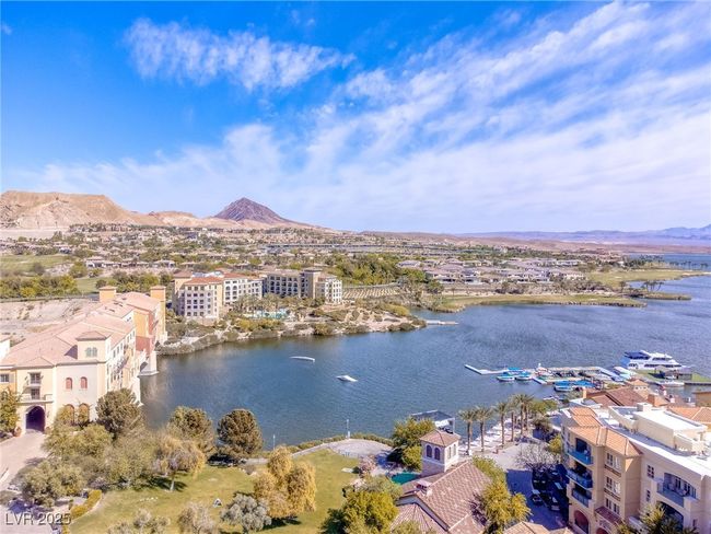 UNIT-201 - 21 Via Visione, Condo with 3 bedrooms, 3 bathrooms and null parking in Henderson NV | Image 43