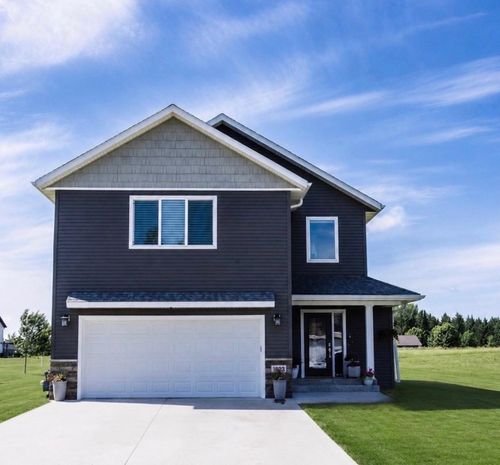 1923 Longview Dr, Detroit Lakes, MN, 56501-8039 | Card Image