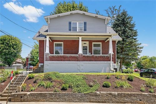 150 N Haft St, Houston, PA, 15342-1512 | Card Image