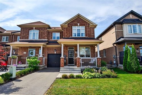 225 Skinner Rd, Waterdown, ON, L8B1X2 | Card Image