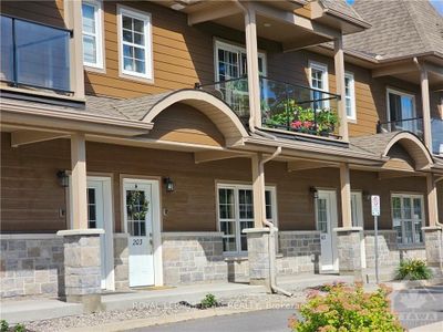 203 - 245 Equinox Dr, Condo with 2 bedrooms, 1 bathrooms and 1 parking in Embrun ON | Image 1