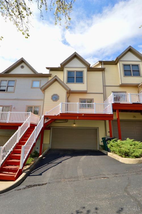 3450 Golden Ave, Cincinnati, OH, 45226 | Card Image