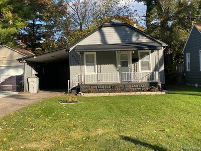 23384 Tawas Avenue, Home with 3 bedrooms, 1 bathrooms and null parking in Hazel Park MI | Image 1