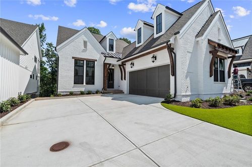 5205 Bandolino Ln, Peachtree Corners, GA, 30092-1166 | Card Image