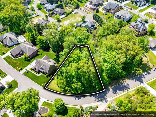2209 Viewcrest Ln, Knoxville, TN, 37932-1066 | Card Image