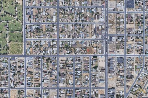 1420 Virginia Ave, Bakersfield, CA, 93307-1837 | Card Image