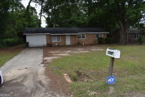5962 Bloomfield Rd, Macon, GA, 31206-8202 | Card Image